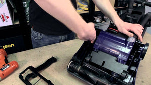 Five Signs You Need Vacuum Repair Services