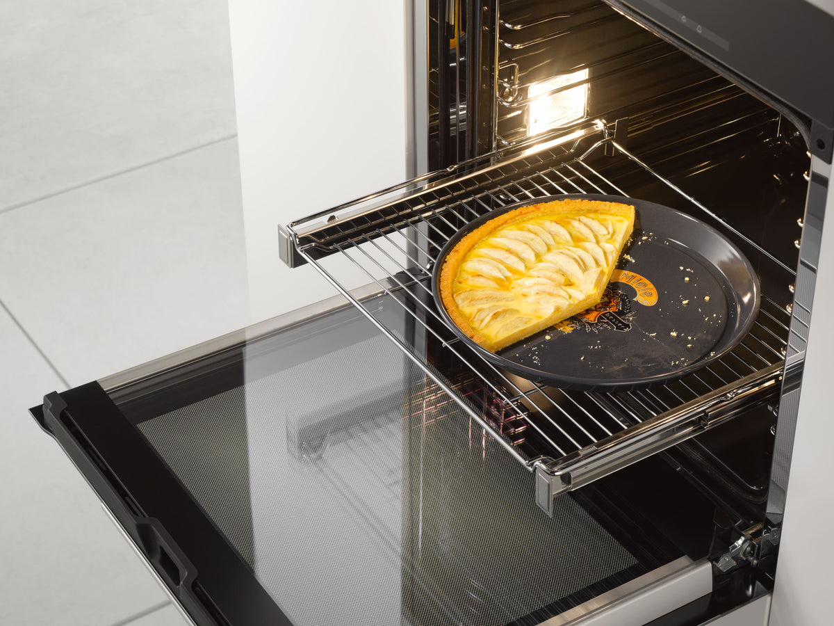Miele Round baking tin Anthracite logo 9520730