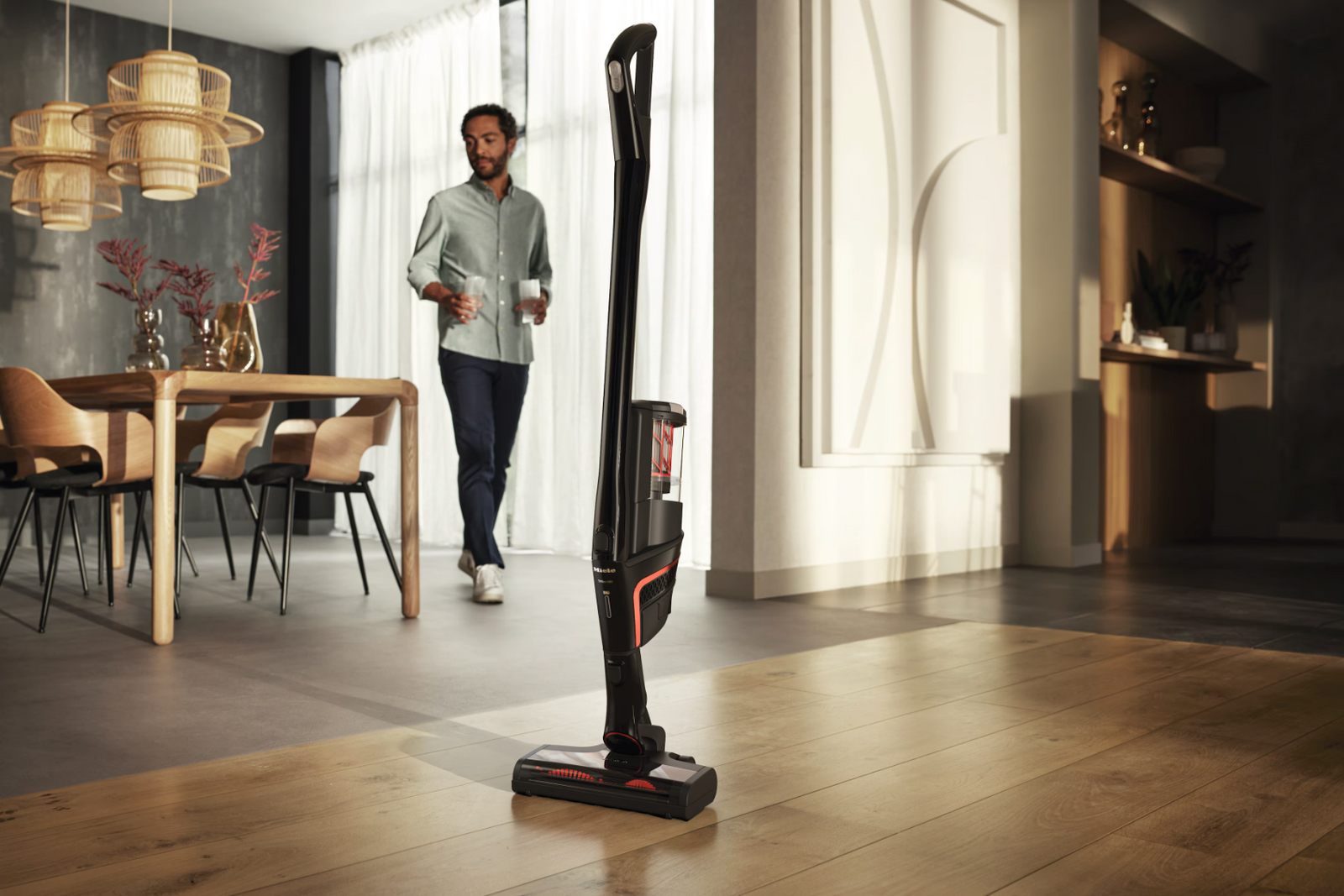 Miele Triflex HX1 Facelift Plus Cordless Vacuum, Obsidian Black SKU 12206750