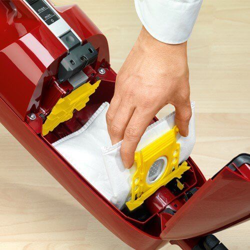 Miele Swing H1 QuickStep Upright Vacuum Cleaner - Thumbnail 3