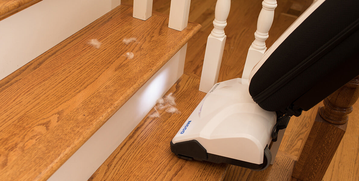 Maytag M500 Upright Vacuum Cleaner - Thumbnail 3